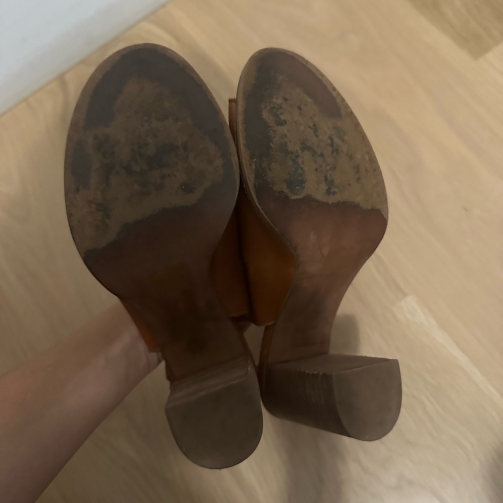 Madewell Women's Tan Slingback Block Heel Sandals - Picture 4 of 4